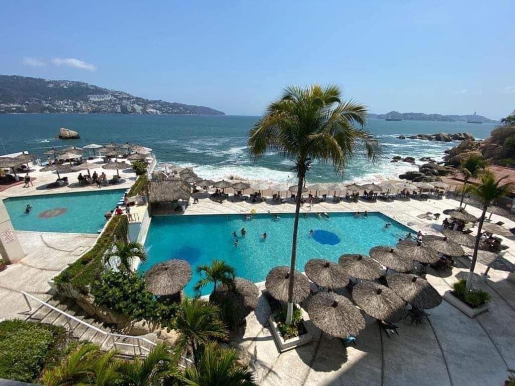 Hotel Torres Gemelas Vista Al Mar A Pie De Playa Acapulco Zewnętrze zdjęcie